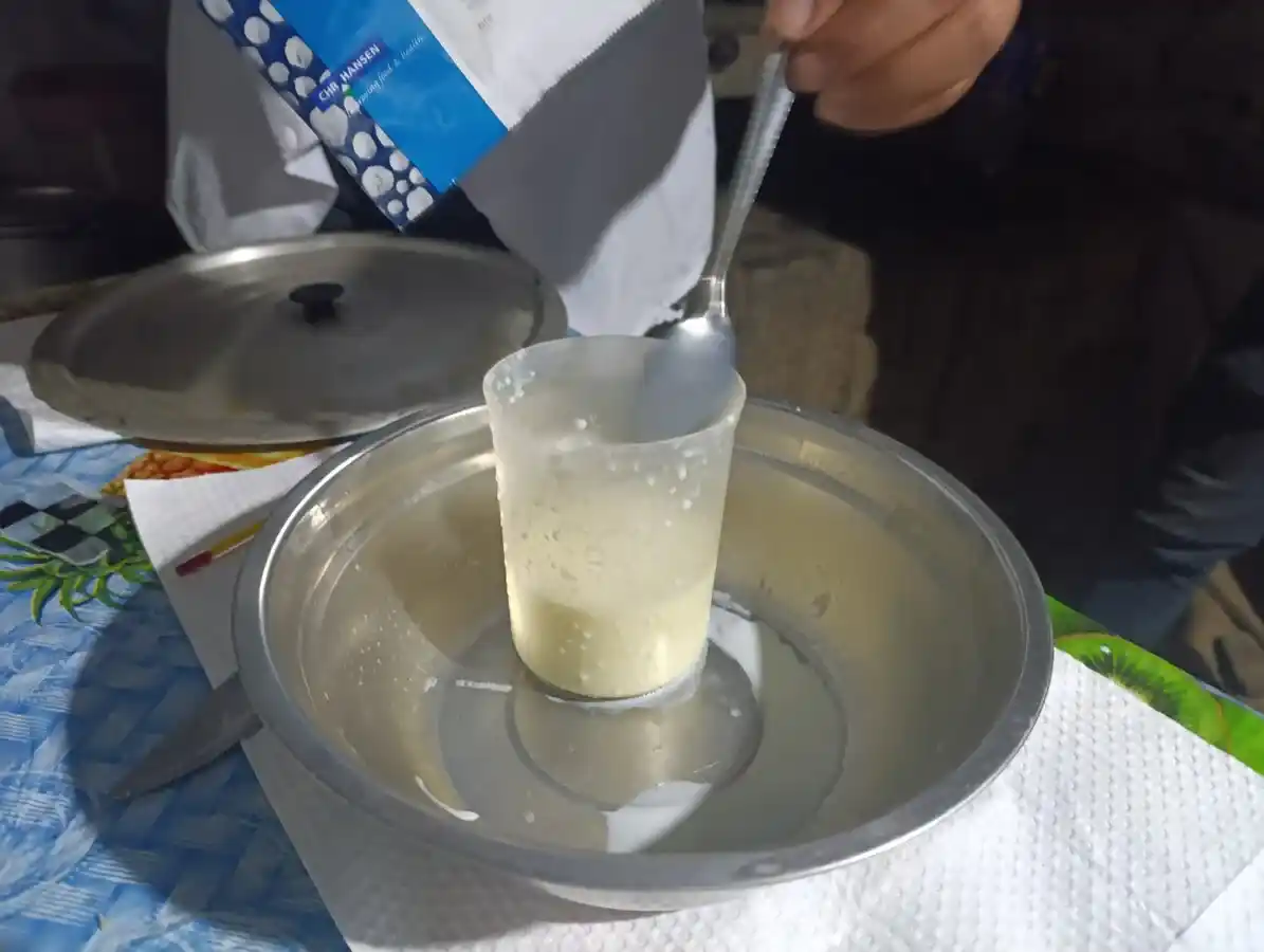 Elaboración de yogurt artesanal en AgroChaclla